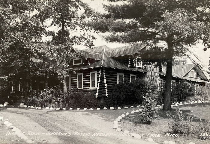 Johnsons Rustic Dance Palace (Johnsons Rustic Resort, Krauses Hotel) - Postcard Photo